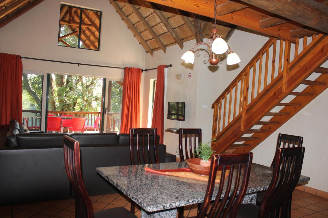 Ekuthuleni River Front Chalets Maruleng Eksteriør billede